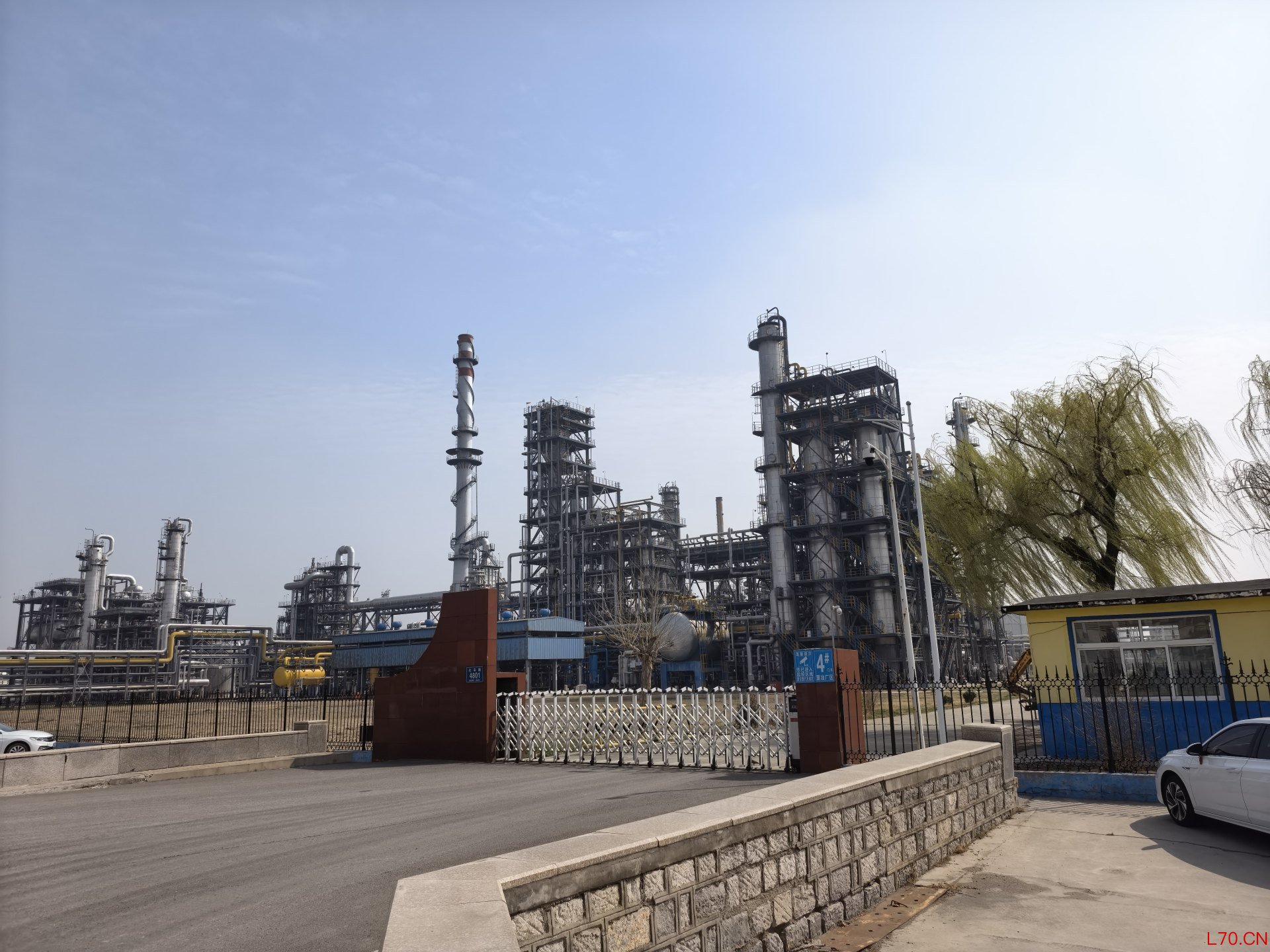 炼油装置 图片来源：每经记者 彭斐 摄