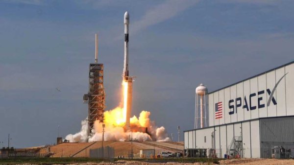 美股太空股集体失速！“SpaceX光环”催生的泡沫面临被挤破风险？